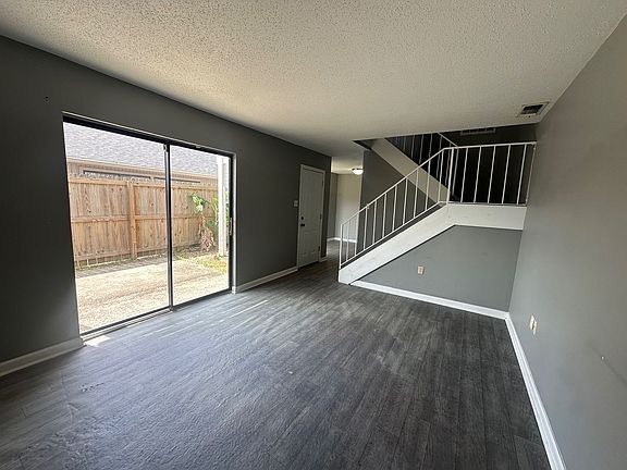 2nd image of 1708 Fox Run Dr #1