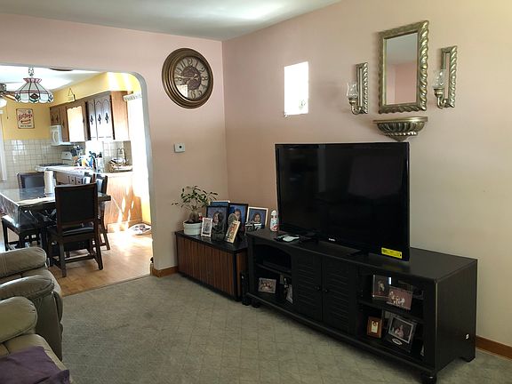 5th image of 6135 S Melvina Ave