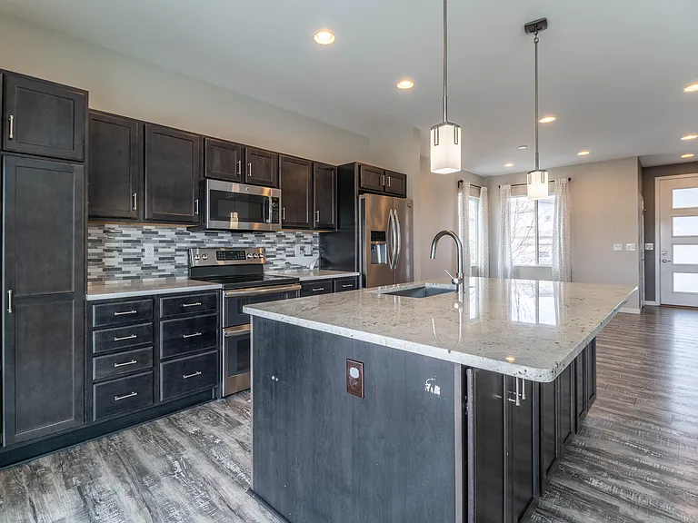 11069 Rifle Ct — Photo 6