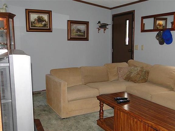 2nd image of 145 Daffodil Dr