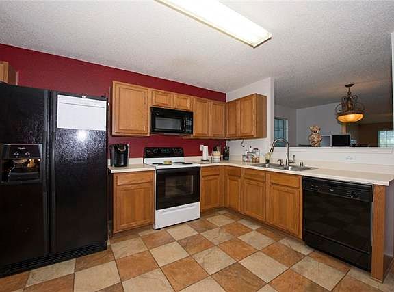 5th image of 2908 Clemente Dr