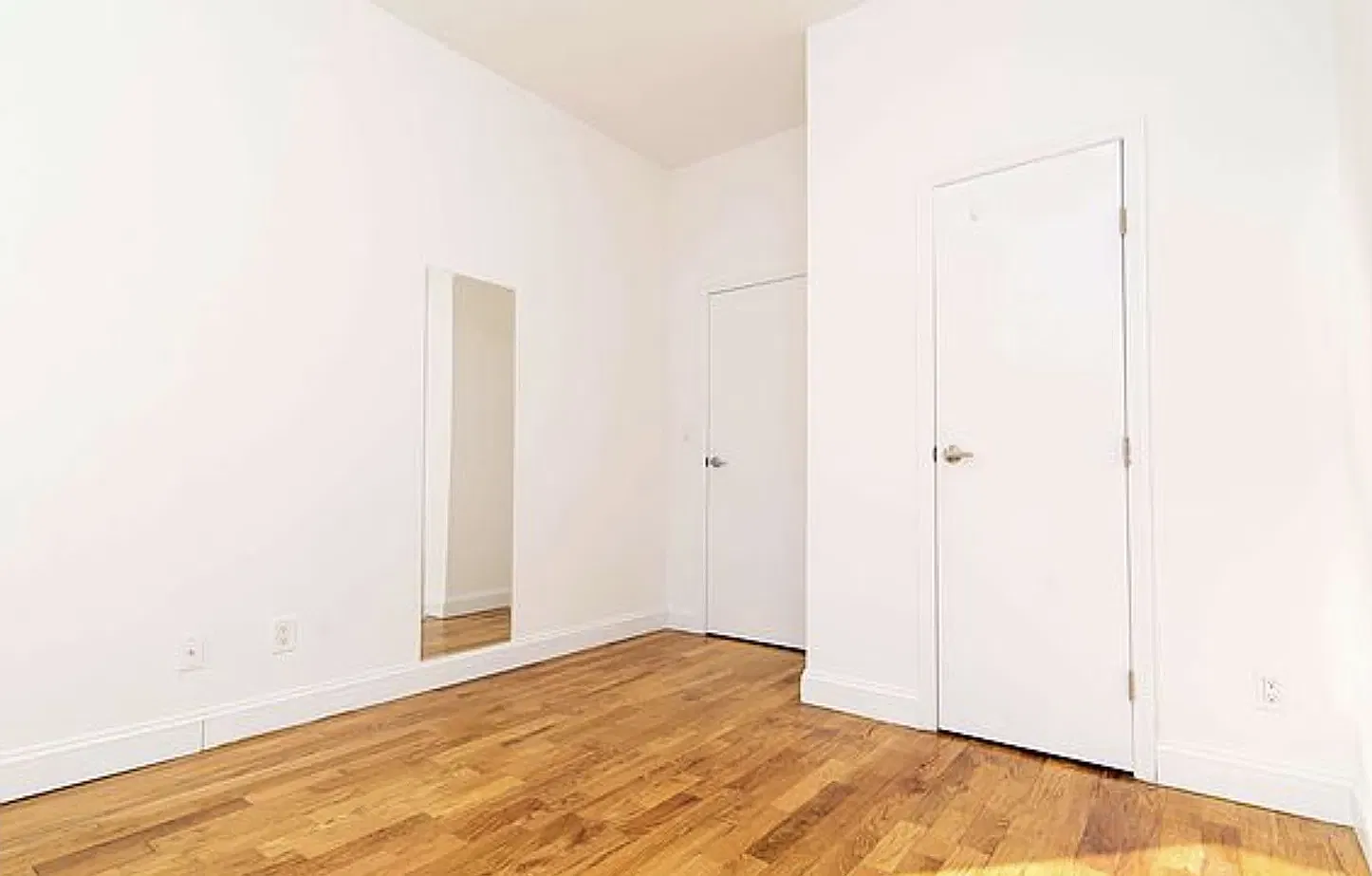 780 Prospect Pl — Photo 2
