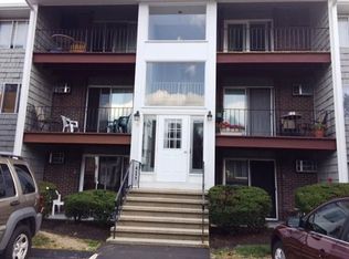 6 Woodcrest Ct APT 4, Weymouth, MA 02190