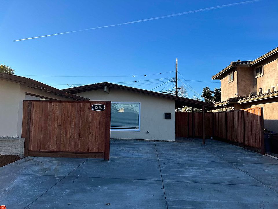 1st image of 1210 Sandia Ave