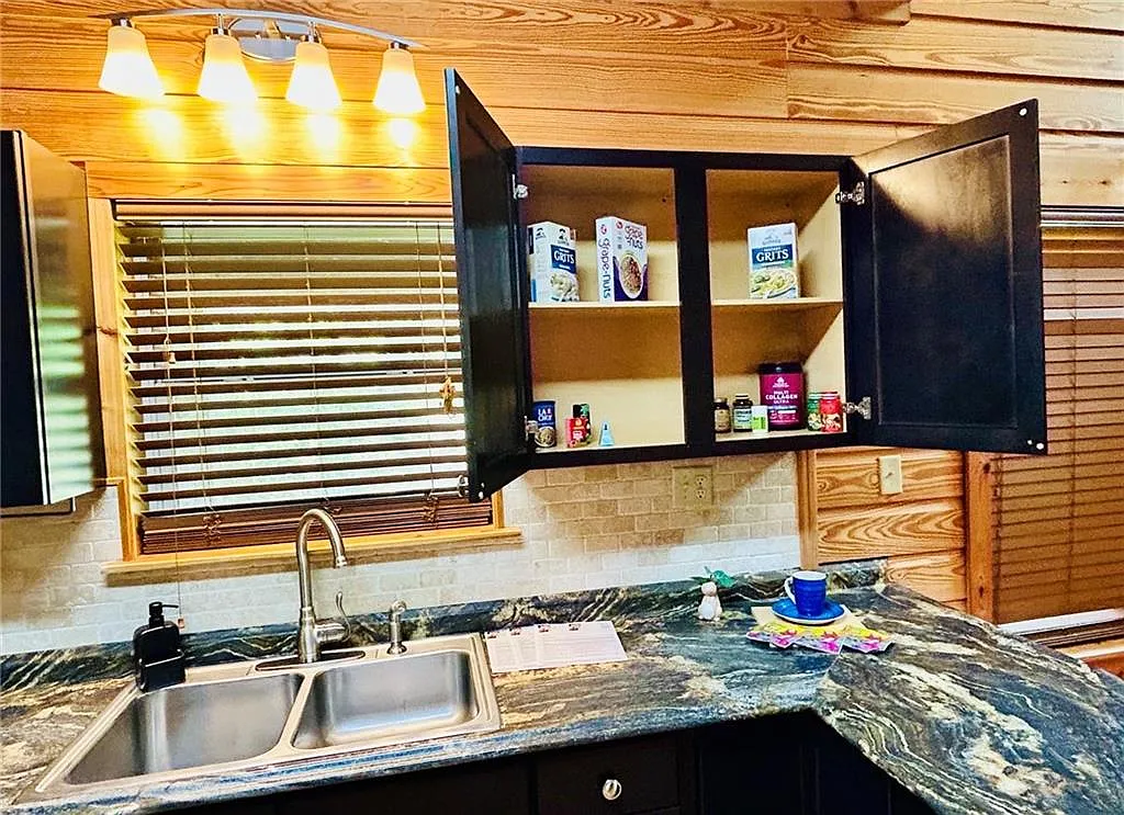 1 bed, 1.0 bath, 924 sqft, $2,200 — Photo 4
