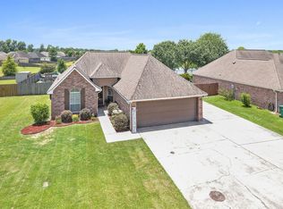 35683 Melrose Ave, Denham Springs, LA 70706