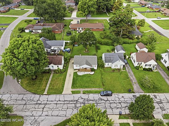 4th image of 770 Primrose Pl