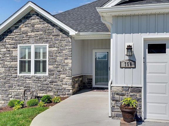 2nd image of 758 Coltsfoot Ln