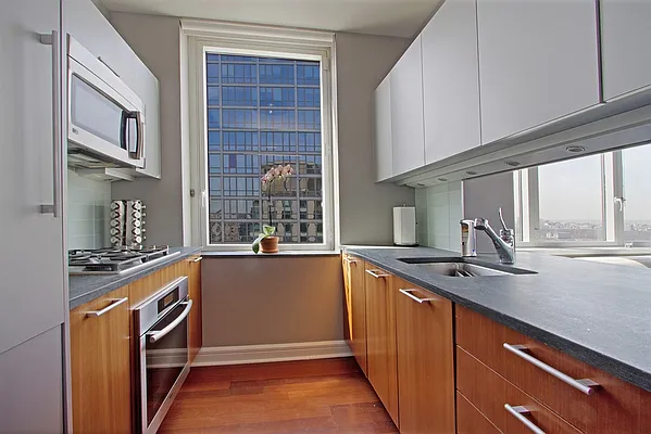 Sold by Corcoran | media 18