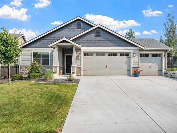 3rd image of 21491 E Valley Vista Dr