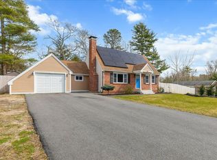 299 Cotuit Rd, Mashpee, MA 02649