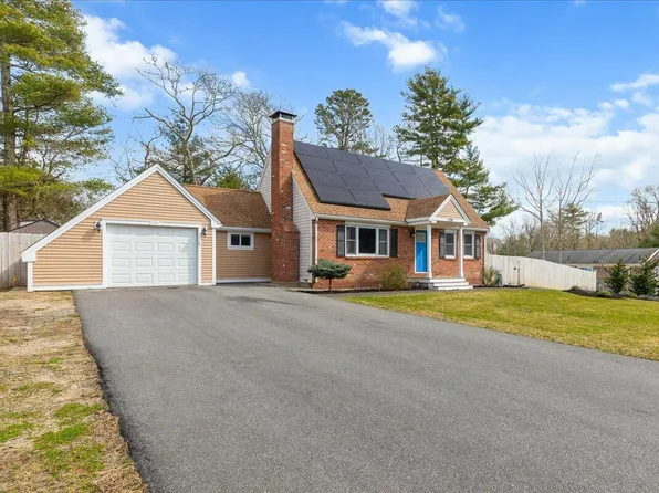 299 Cotuit Road, Mashpee, MA 02649