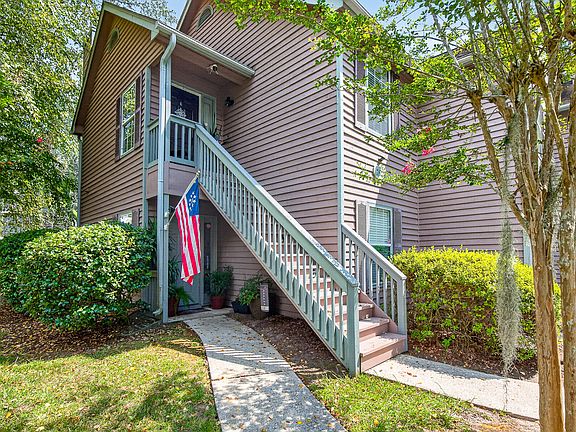 2nd image of 7921 Cricket Ct APT E