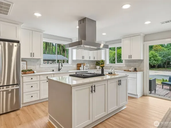 4720 224th Street SE, Bothell, WA 98021