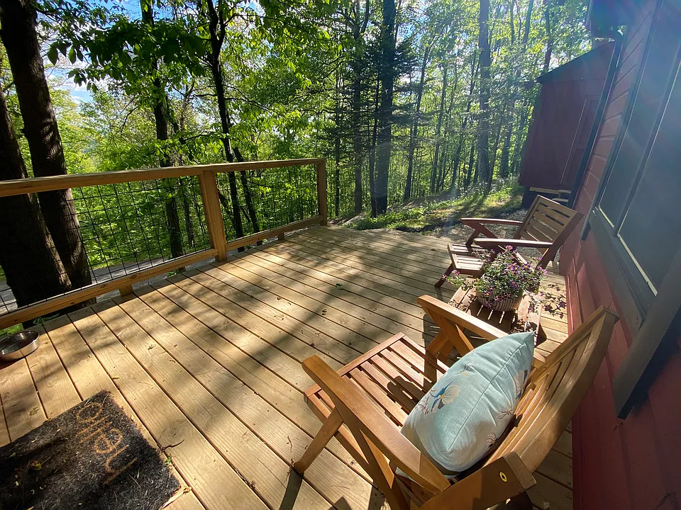 183 Spring Mountain Rd
