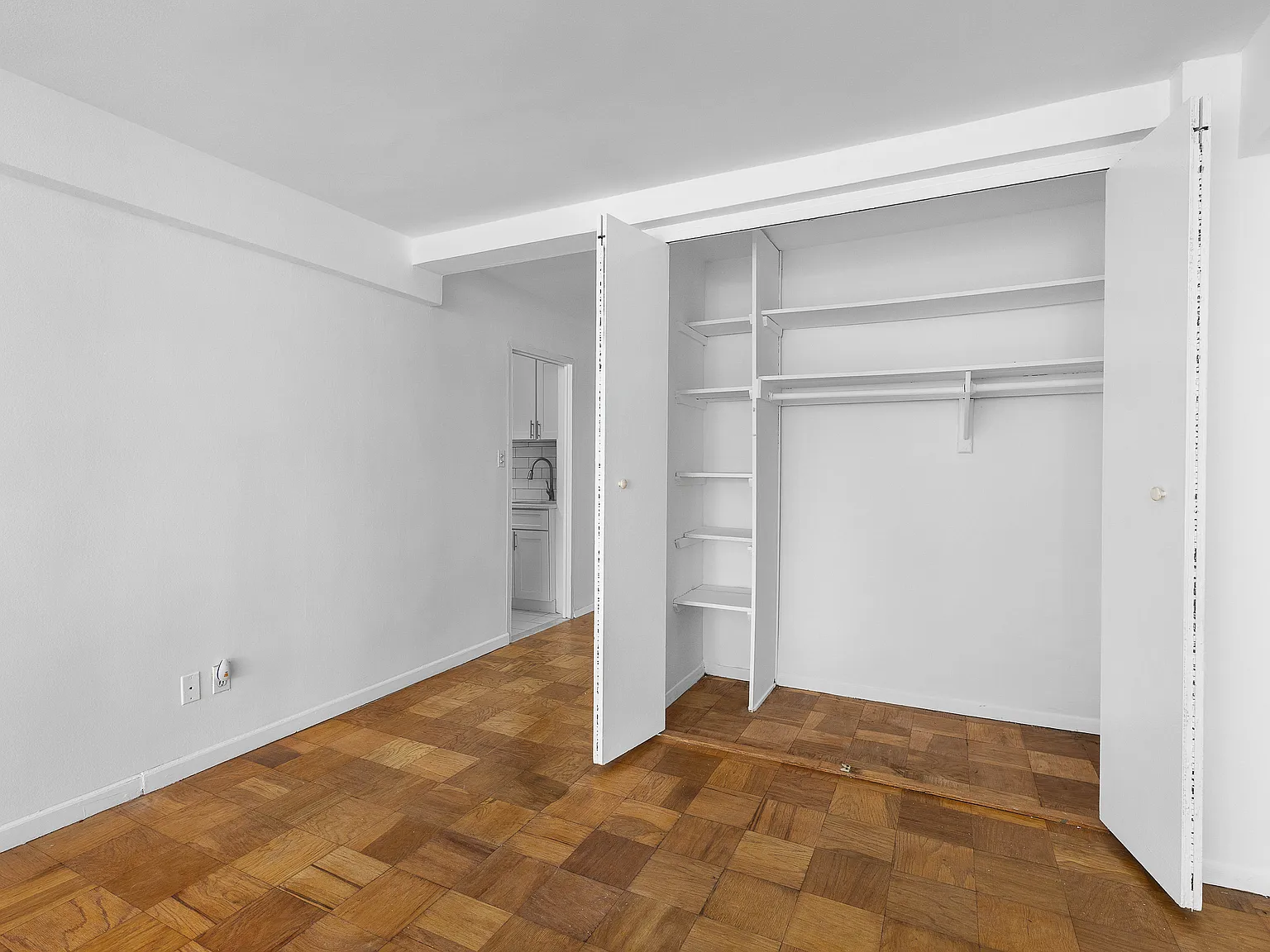 310 West 56th Street — Photo 3