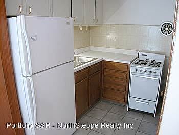 4th image of 2232 N High St #2878047