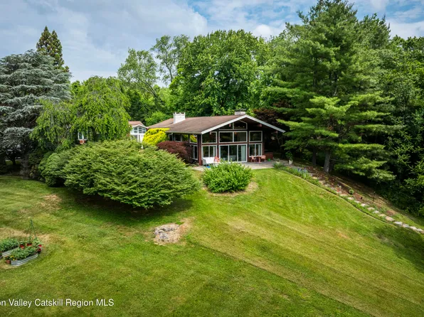 24 James Street, Marlboro, NY 12542