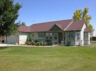 3008 Navajo Dr, Nampa, ID 83686