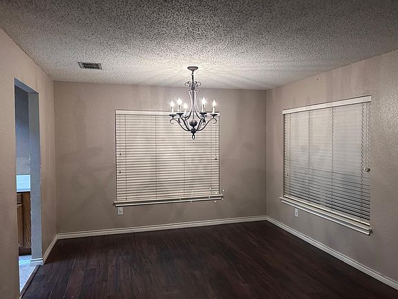 2nd image of 3144 Pine Valley Dr