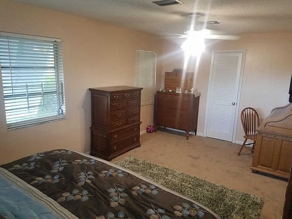 5th image of 808 NW 8th Ave