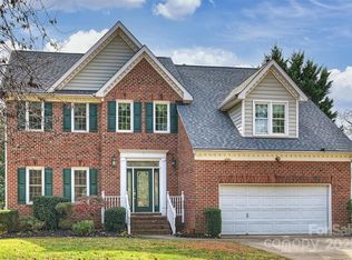 1108 Foxfield Rd, Waxhaw, NC 28173