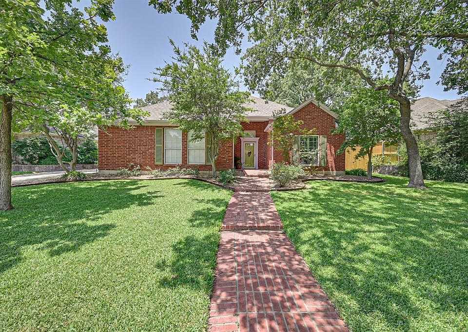 1st image of 2406 Wild Rose Ct