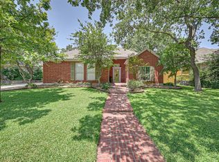 2406 Wild Rose Ct, Arlington, TX 76006