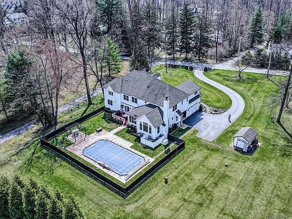 5th image of 957 Cornwallis Dr