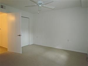 4th image of 426 Boynton Bay Cir