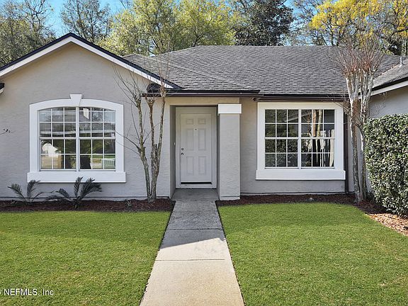 4th image of 8230 PROVINCIAL Circle S