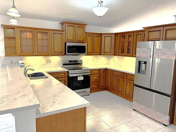2nd image of 510 SW 181st Way