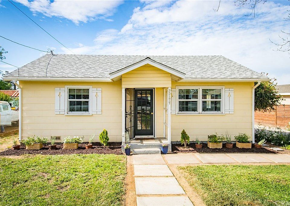 1st image of 35177 Avenue E