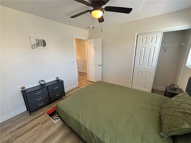 586 Brinkburn Point Ave — Photo 25
