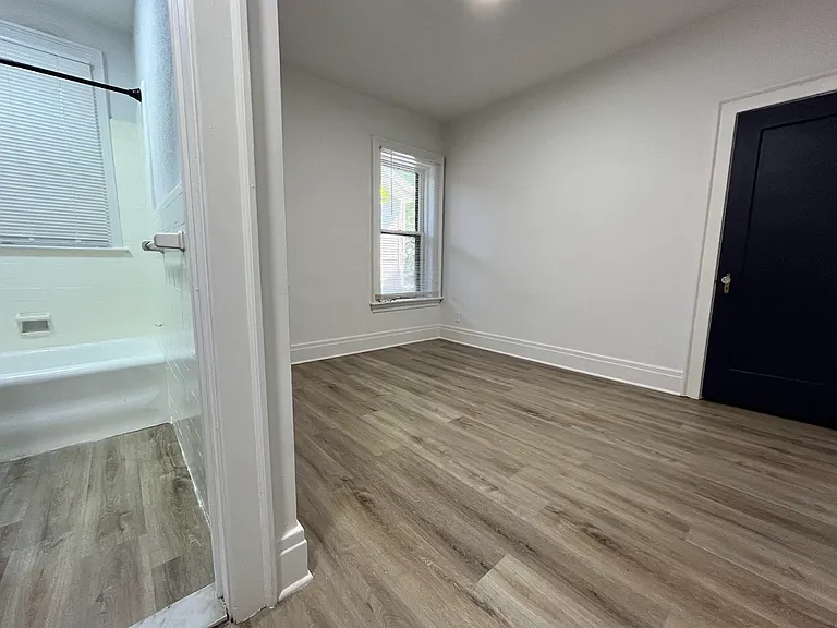 26 Irving Pl — Photo 10