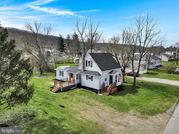 2488 3rd St, Bloomsburg, PA 17815