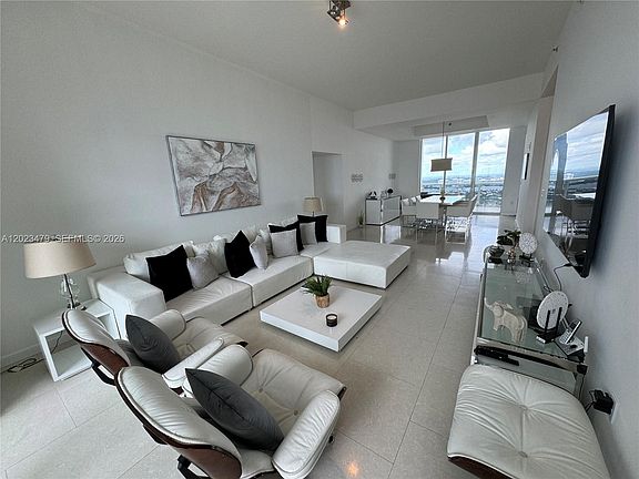 3rd image of 16001 Collins Ave APT 4006