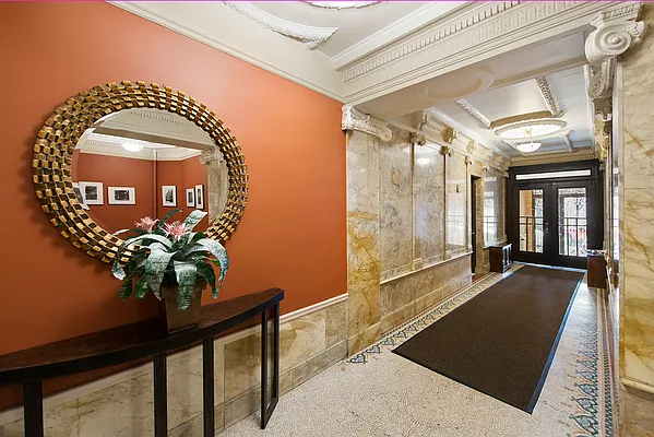 Rented by CORE | media 1