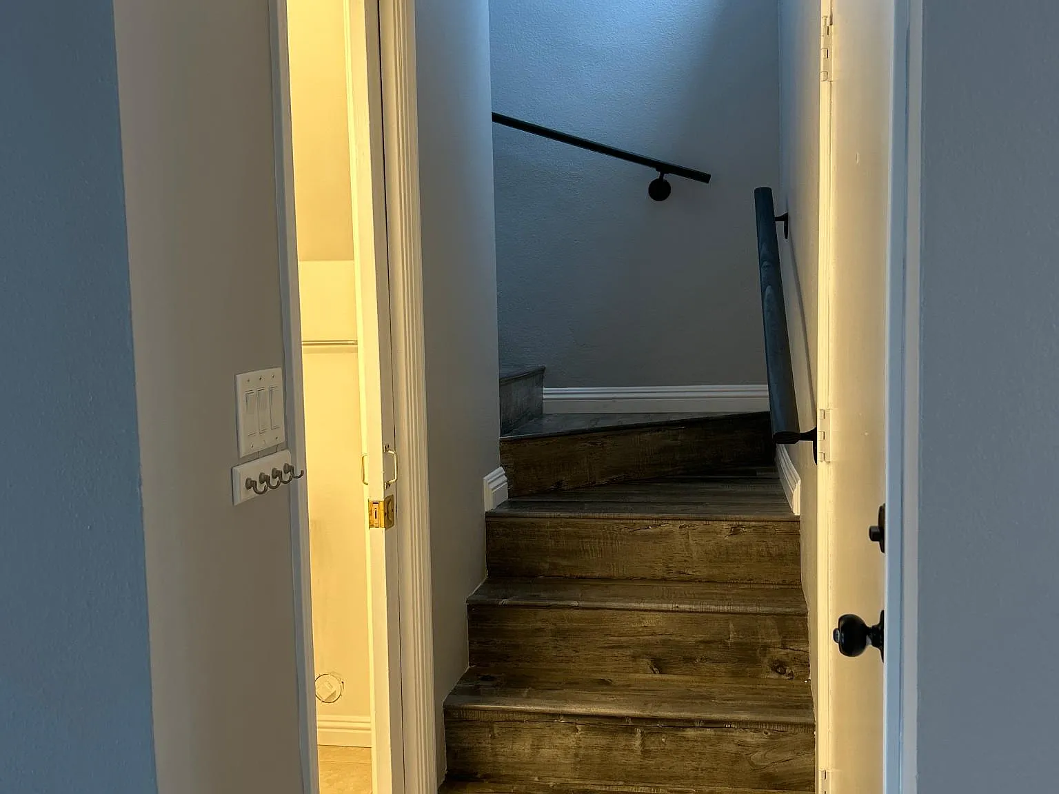 620 W Lambert Rd — Photo 4