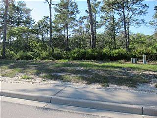 4th image of 424 Royal Tern Way