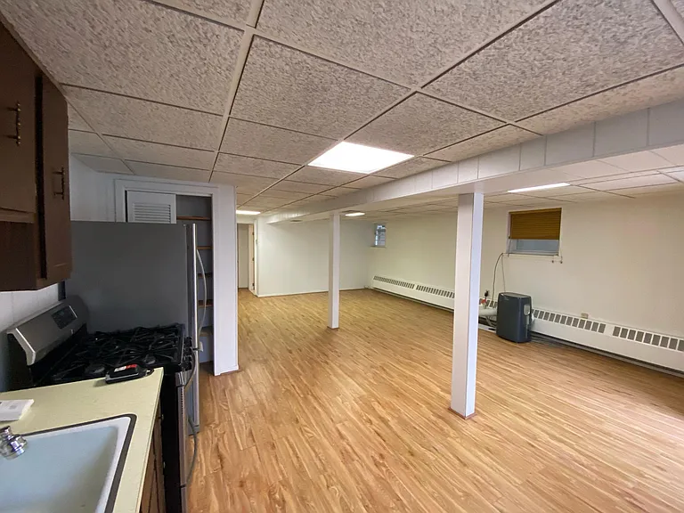 41 Corbin Ave #1 — Photo 9