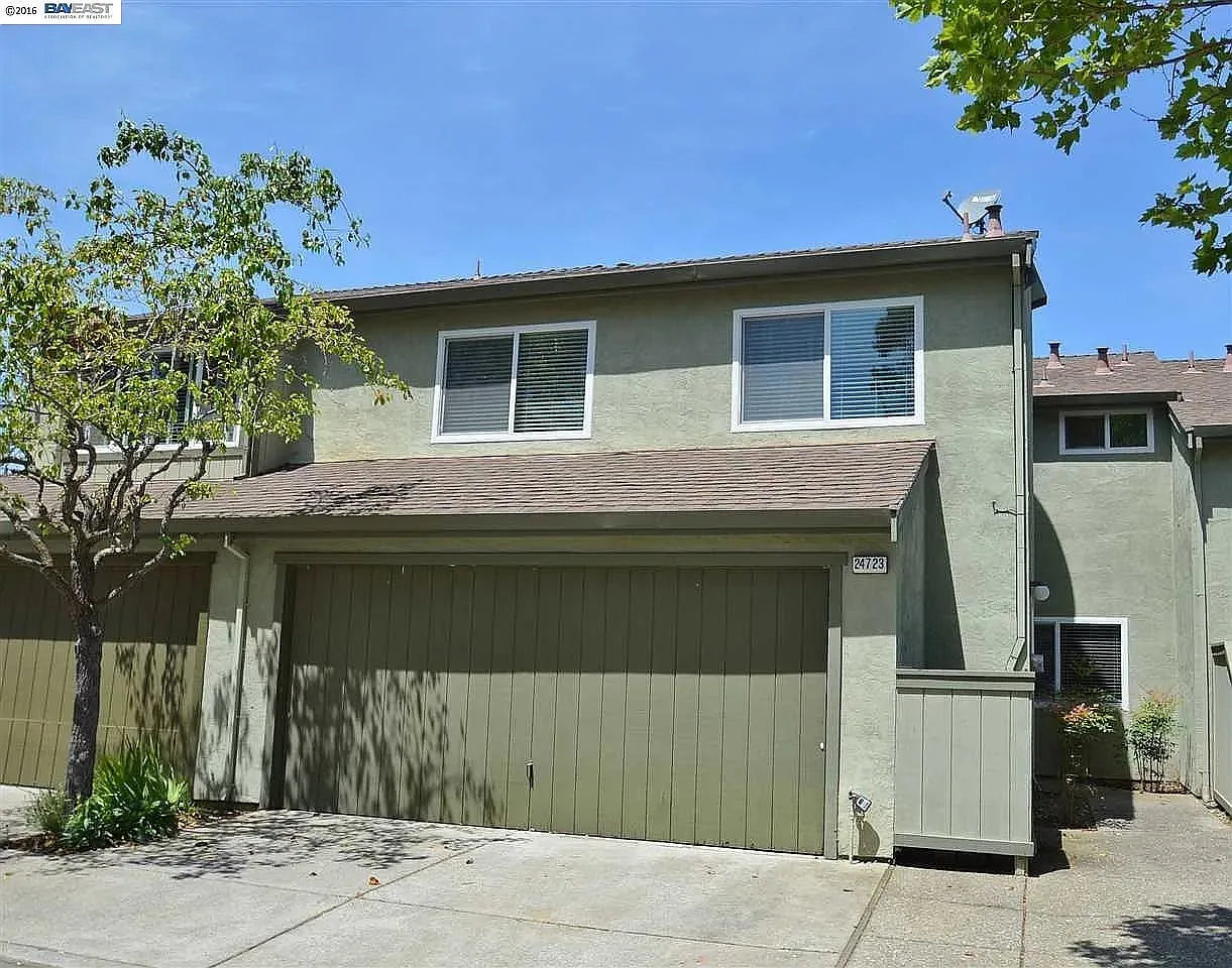 3 bed, 1607 sqft, $1,500 — Photo 1