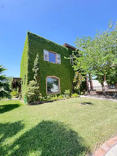 421 Cottonwood Ave Photo 1