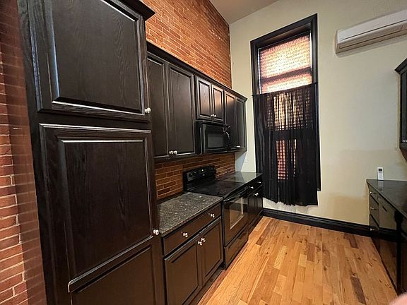 4th image of 119-121 N 4th St #B