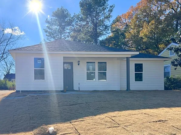 2931 N Harris Cir, Memphis, TN 38114