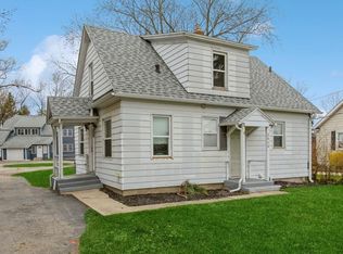 2508 Lakeshore Dr, Saint Joseph, MI 49085