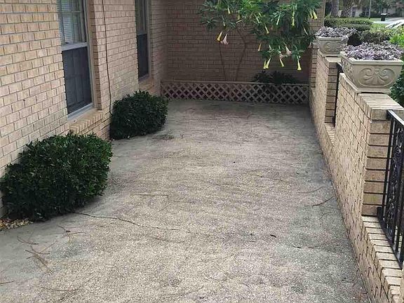 4th image of 7710 Lancelot Dr