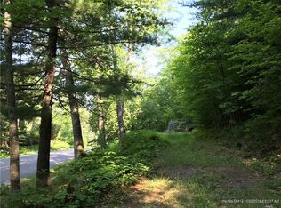 375 Hosmer Pond Rd, Camden, ME 04843