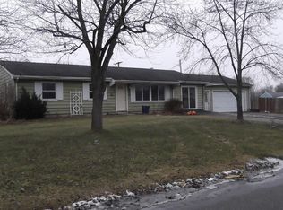 774 Juniper Rd, Valparaiso, IN 46385