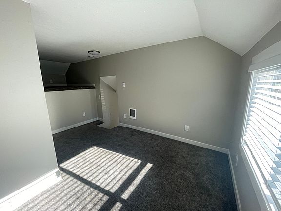 5th image of 5009 NE Hazel Dell Ave #5